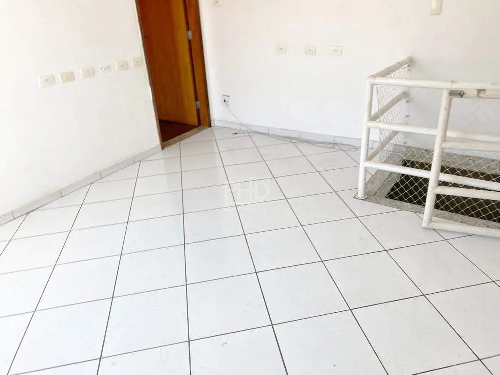 Sobrado, 3 quartos, 240 m² - Foto 3