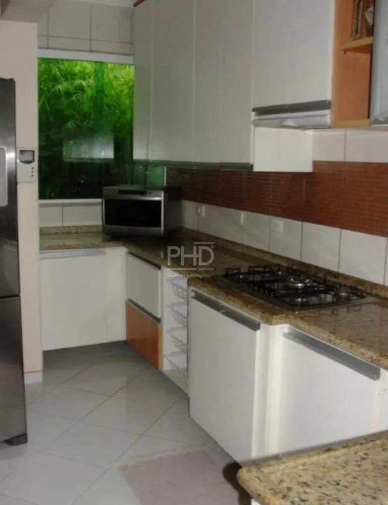 Sobrado, 3 quartos, 240 m² - Foto 2