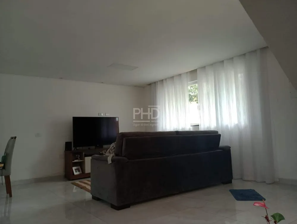 Sobrado, 4 quartos, 300 m² - Foto 1