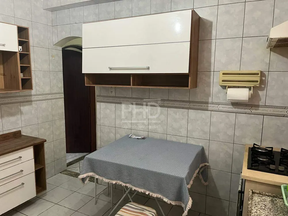 Sobrado, 3 quartos, 240 m² - Foto 2