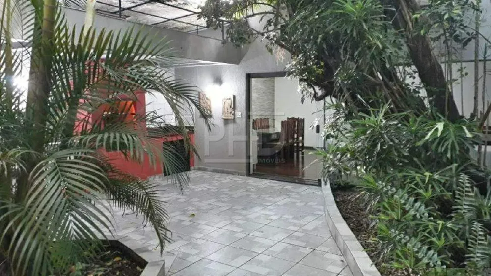 Sobrado, 4 quartos, 378 m² - Foto 2