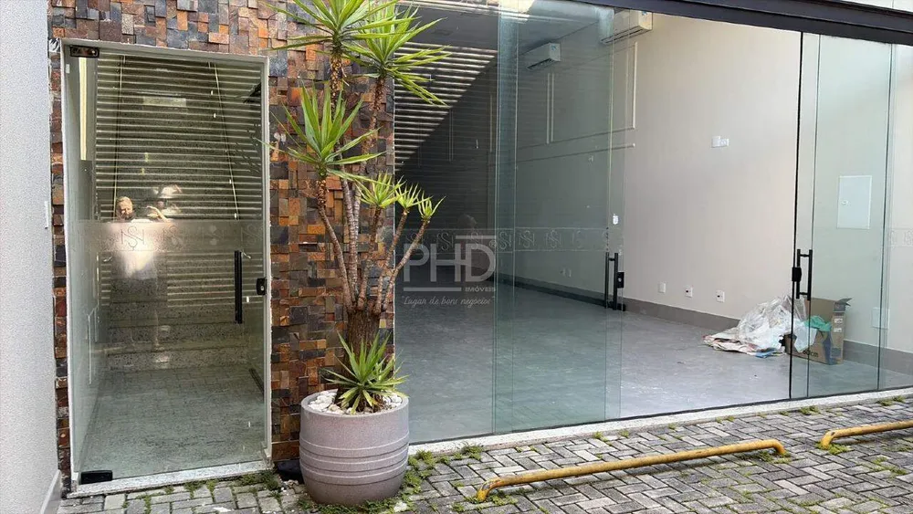 Loja-Salão, 140 m² - Foto 1