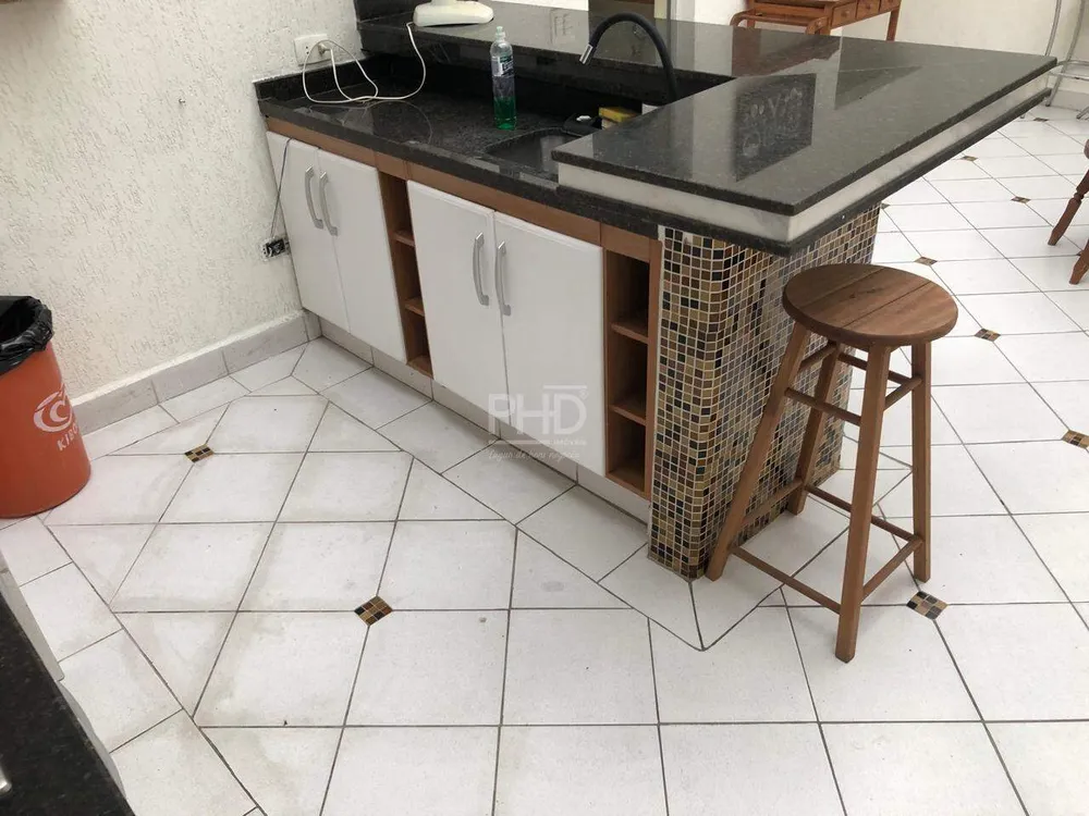Sobrado, 3 quartos, 200 m² - Foto 2