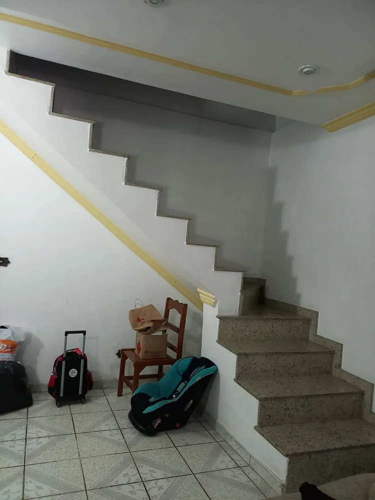 Sobrado, 3 quartos, 166 m² - Foto 2