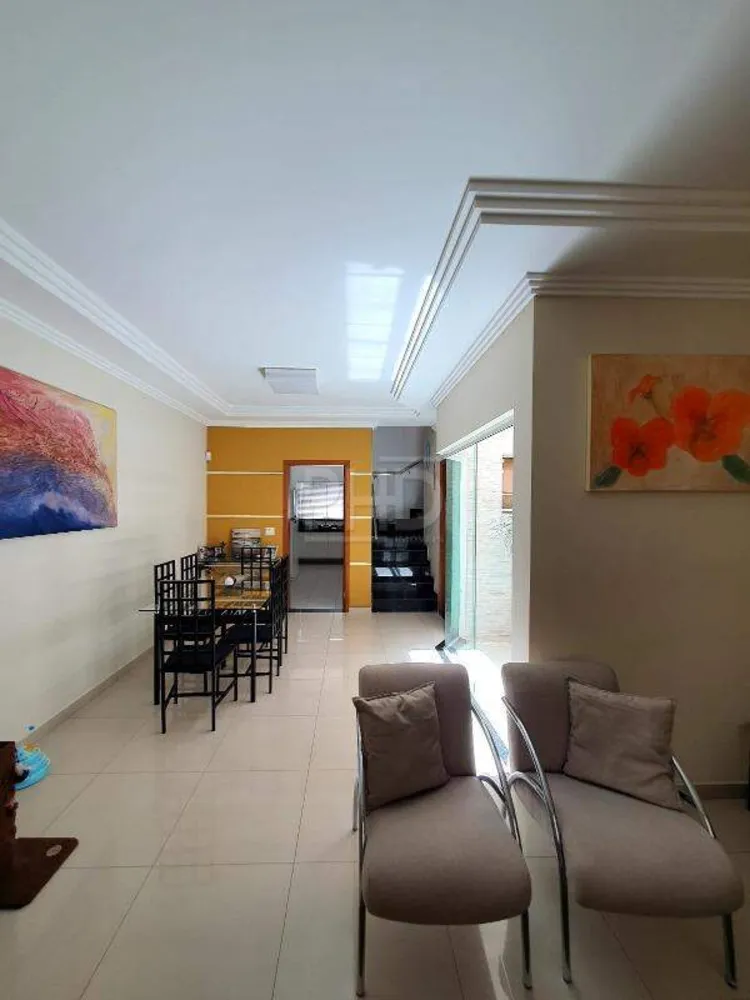 Sobrado, 3 quartos, 222 m² - Foto 3