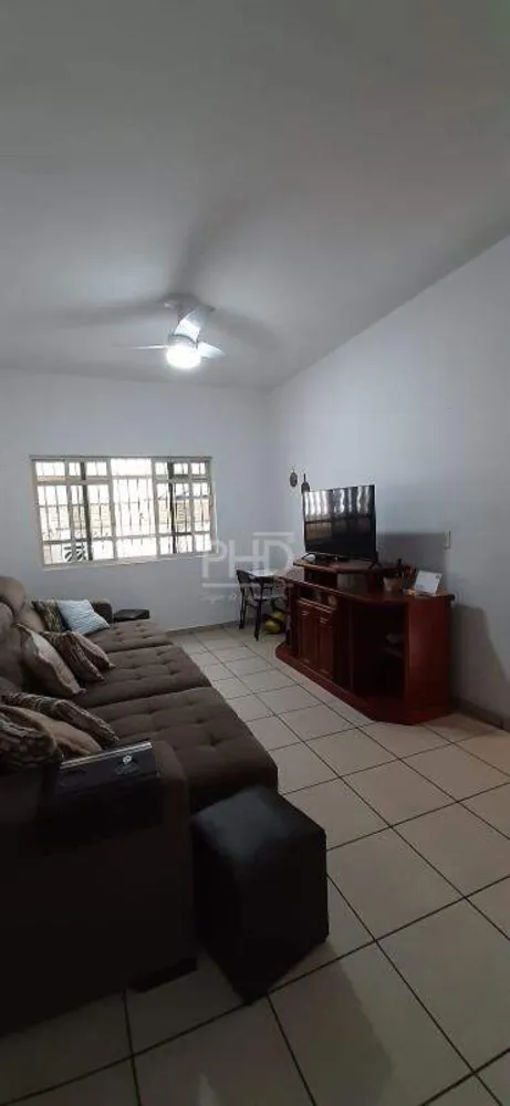 Sobrado, 3 quartos, 210 m² - Foto 2