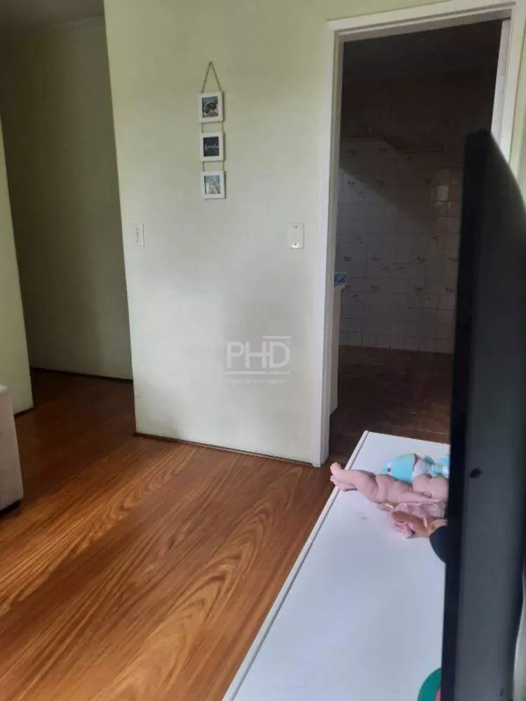 Apartamento à venda com 2 quartos, 70m² - Foto 8