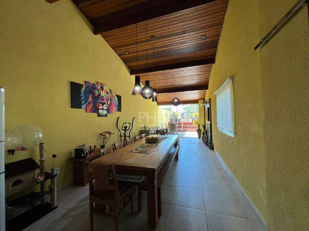 Cobertura à venda com 3 quartos, 200m² - Foto 3
