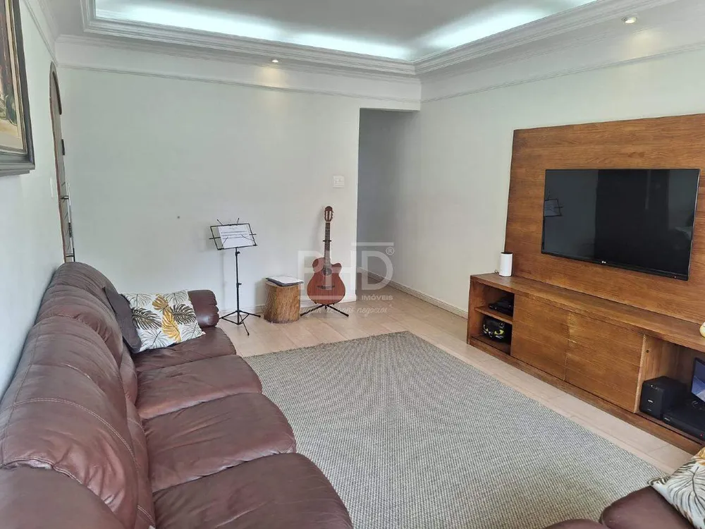 Sobrado, 3 quartos, 244 m² - Foto 2