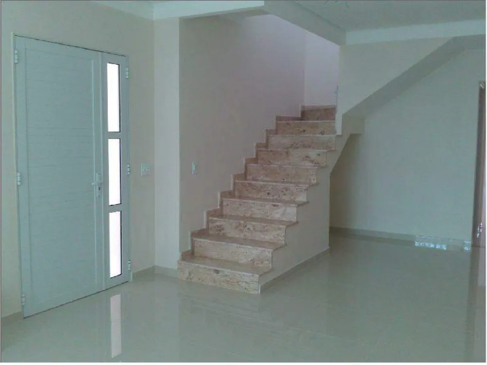 Sobrado, 3 quartos, 224 m² - Foto 2