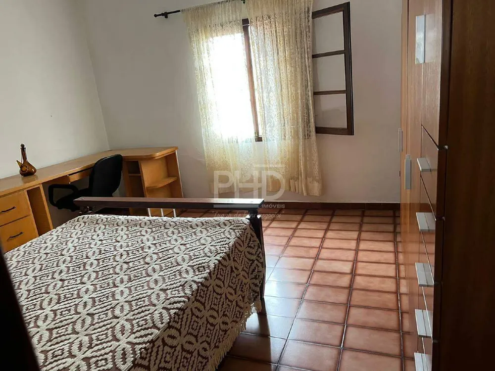 Casa, 3 quartos, 262 m² - Foto 1