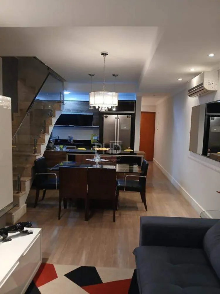 Cobertura, 3 quartos, 170 m² - Foto 1