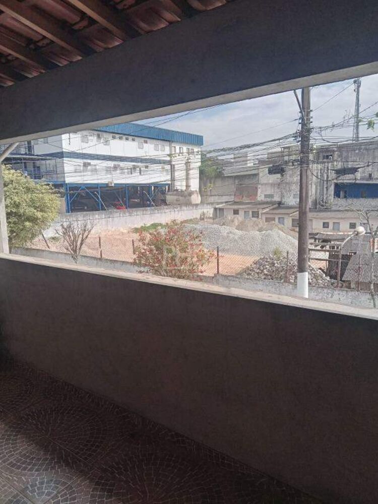 Sobrado à venda com 4 quartos, 248m² - Foto 14