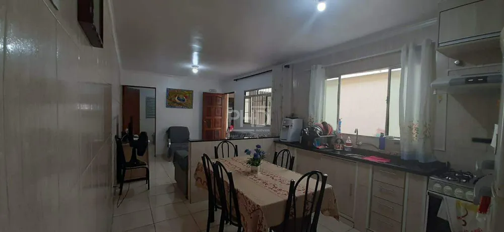 Casa, 2 quartos, 130 m² - Foto 1