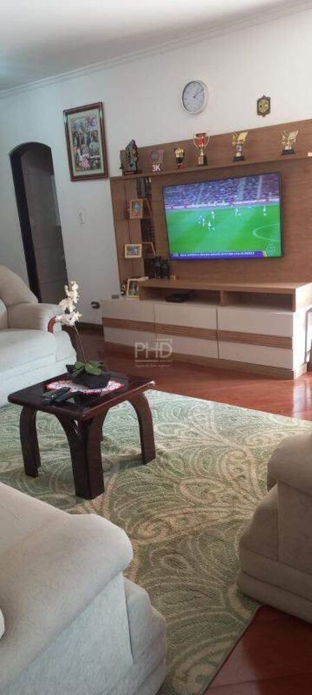 Sobrado, 3 quartos, 304 m² - Foto 2