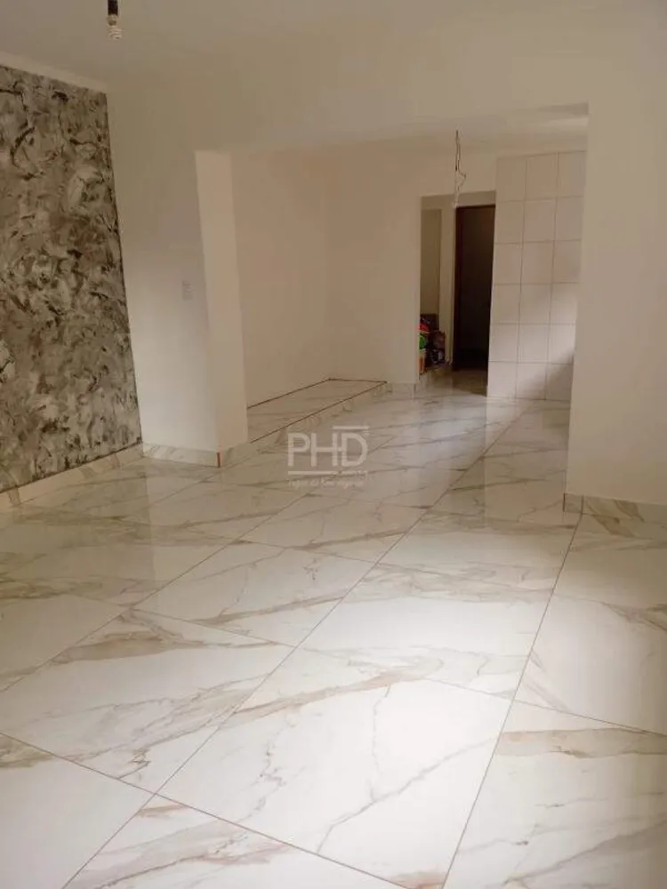 Sobrado, 3 quartos, 188 m² - Foto 2