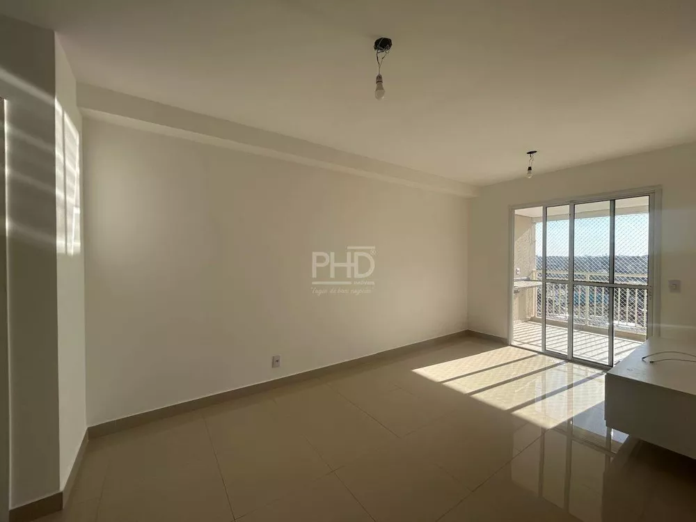 Apartamento à venda com 2 quartos, 68m² - Foto 2