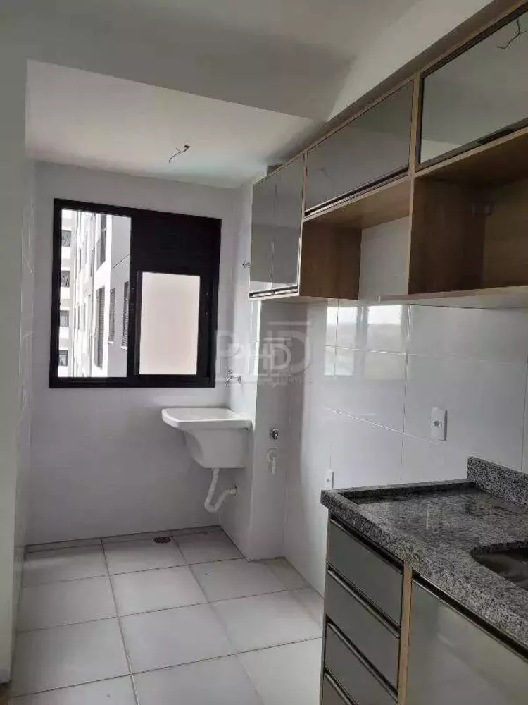 Apartamento à venda com 2 quartos, 45m² - Foto 4