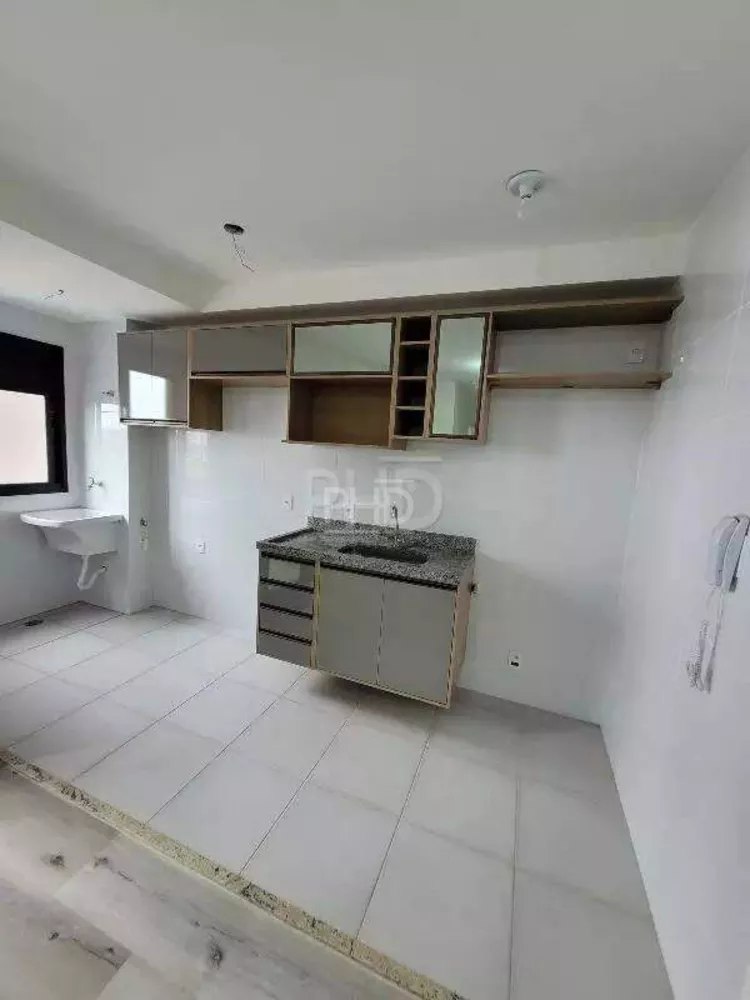 Apartamento à venda com 2 quartos, 45m² - Foto 3