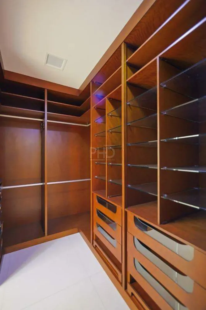 Cobertura, 3 quartos, 220 m² - Foto 6