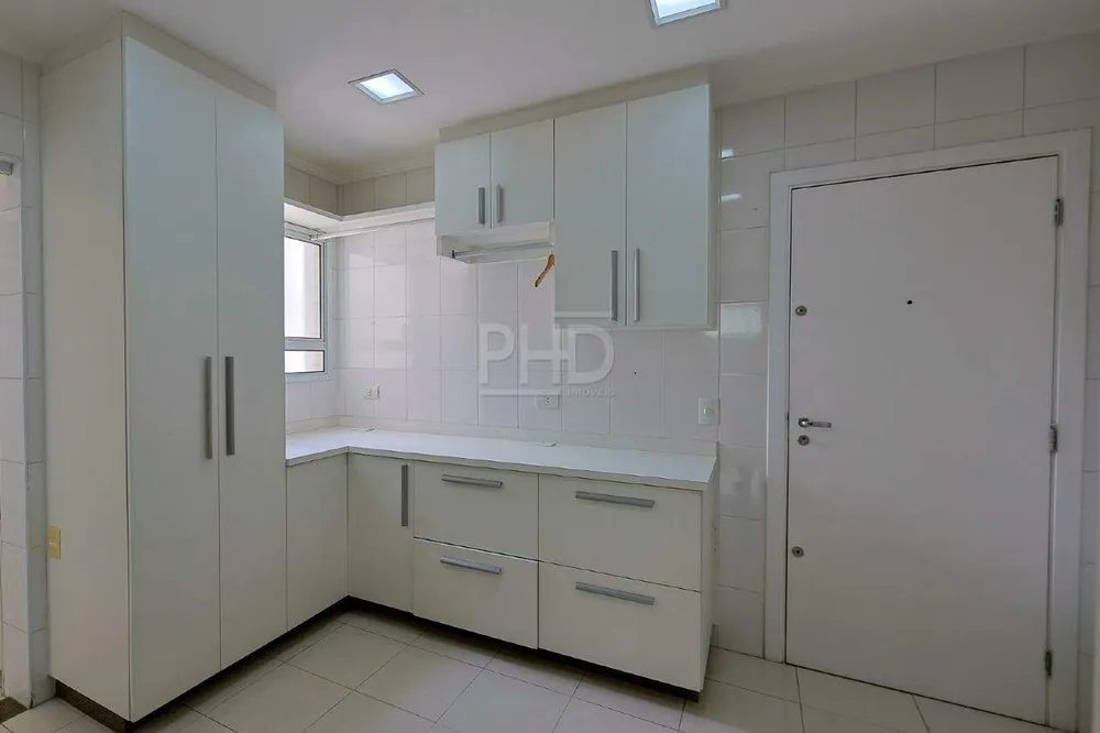 Cobertura, 3 quartos, 220 m² - Foto 8