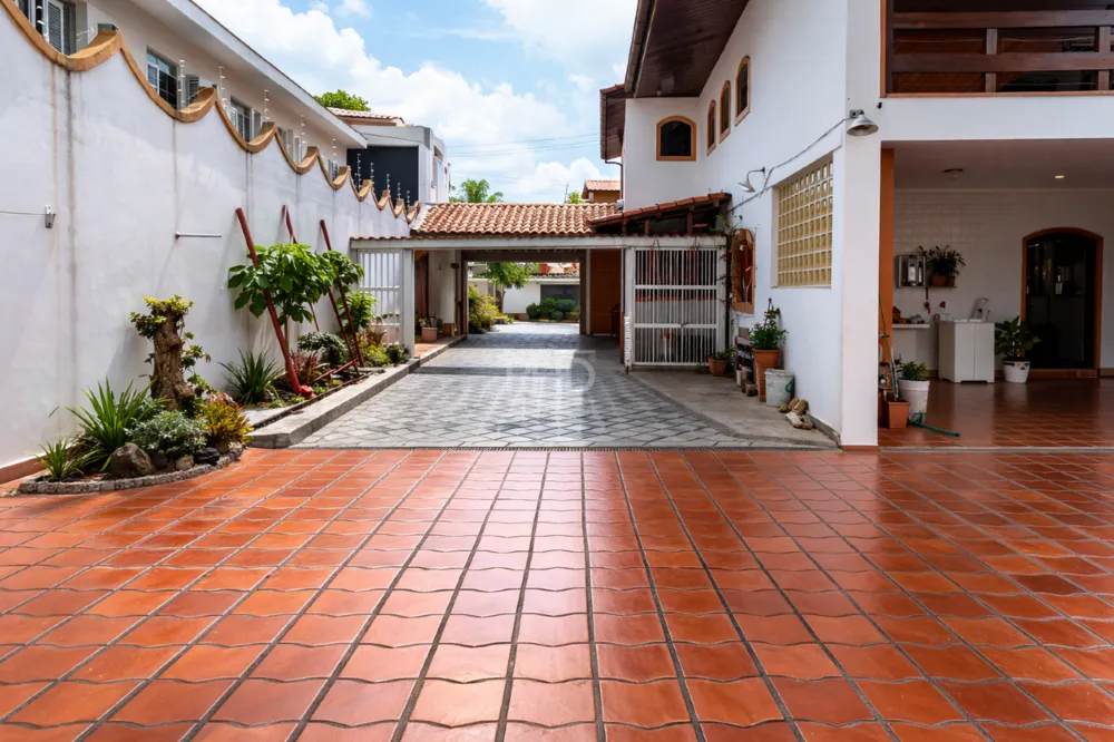 Sobrado, 4 quartos, 540 m² - Foto 1