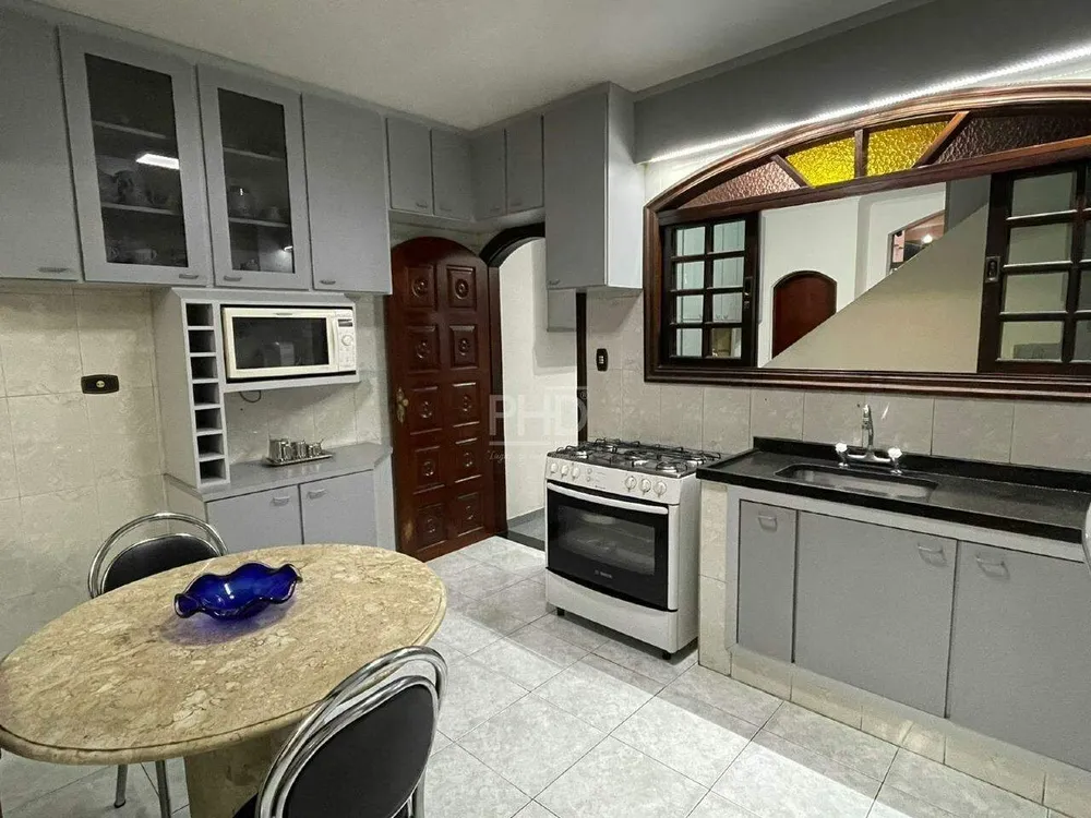 Casa, 4 quartos, 264 m² - Foto 2