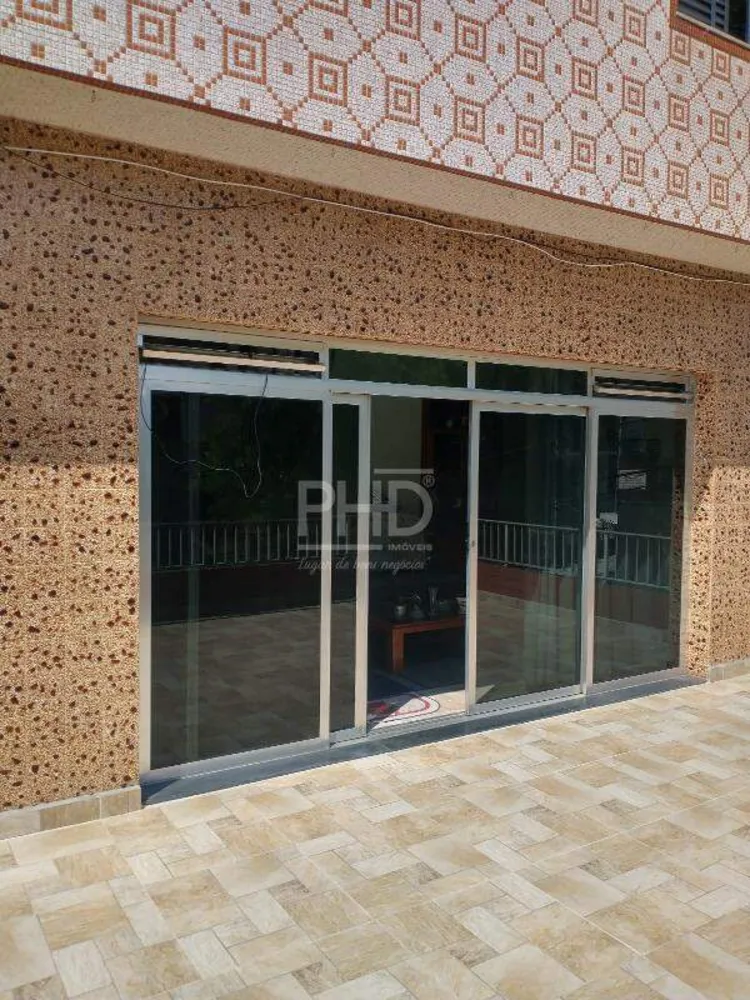 Casa, 4 quartos, 236 m² - Foto 1