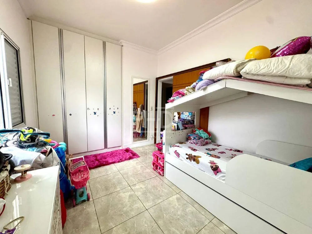 Casa, 3 quartos, 230 m² - Foto 8