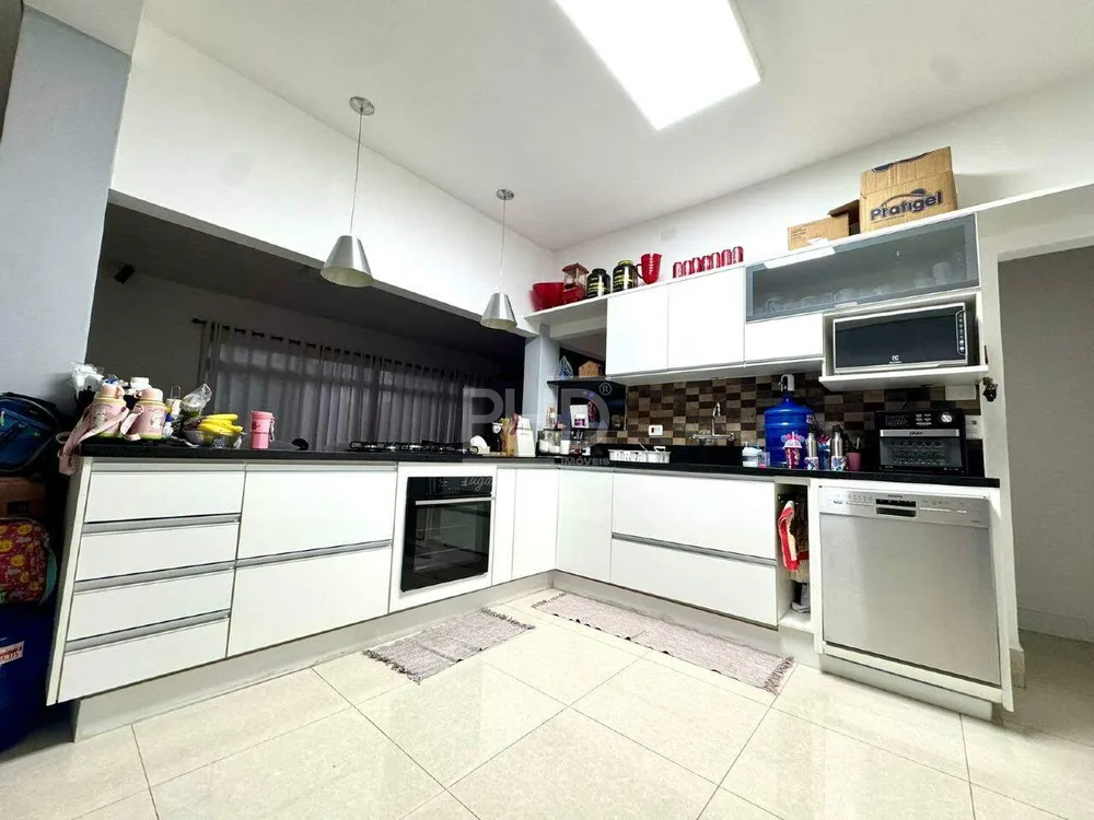 Casa, 3 quartos, 230 m² - Foto 7