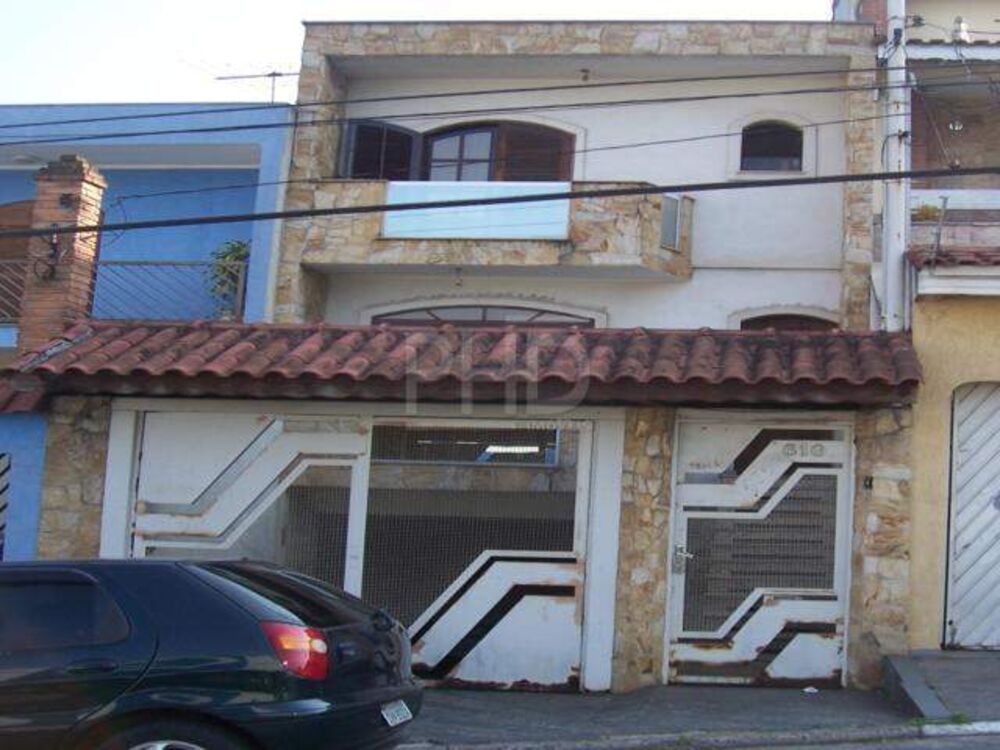 Sobrado à venda com 3 quartos, 205m² - Foto 1