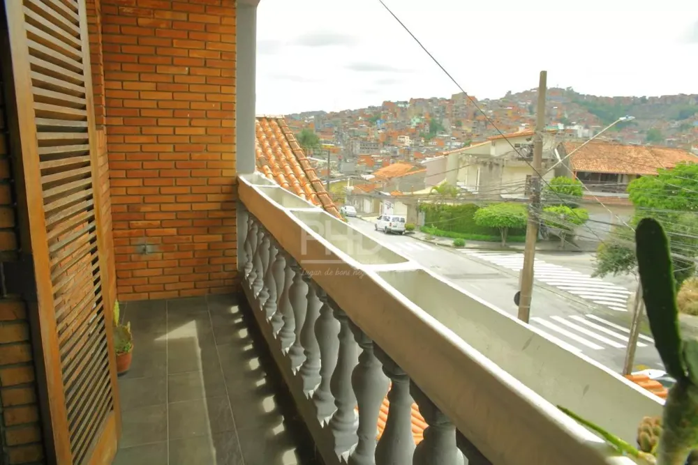Sobrado, 3 quartos, 229 m² - Foto 1