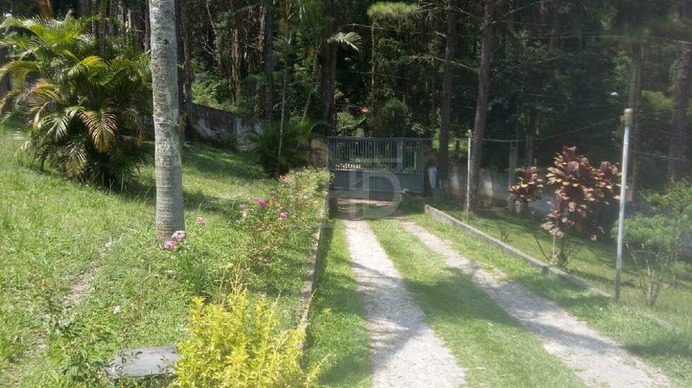 Chácara, 4 quartos, 3050 m² - Foto 4