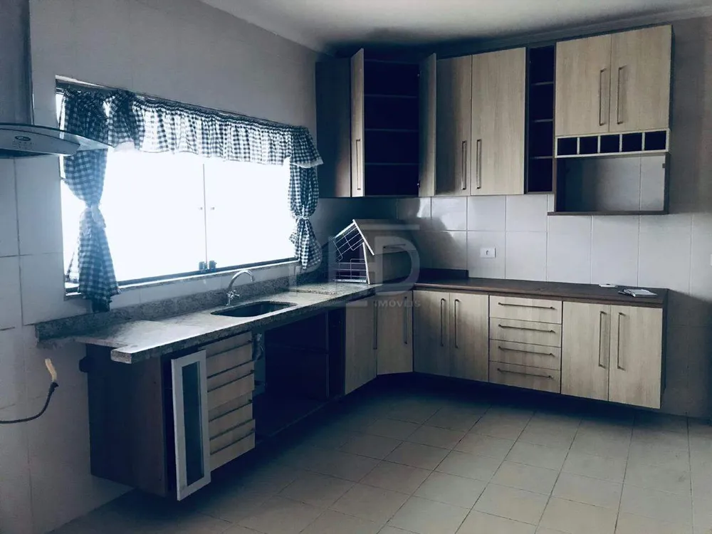 Sobrado, 3 quartos, 192 m² - Foto 1