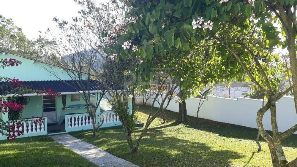 Chácara, 4 quartos, 1337 m² - Foto 2