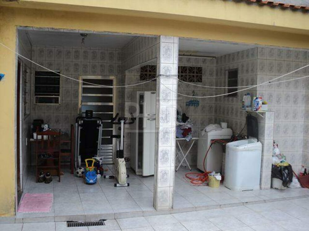Casa, 3 quartos, 225 m² - Foto 2