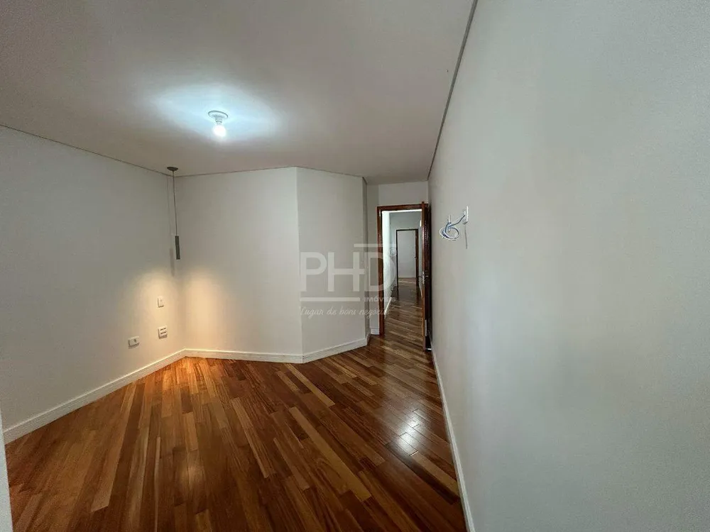 Sobrado, 3 quartos, 227 m² - Foto 1