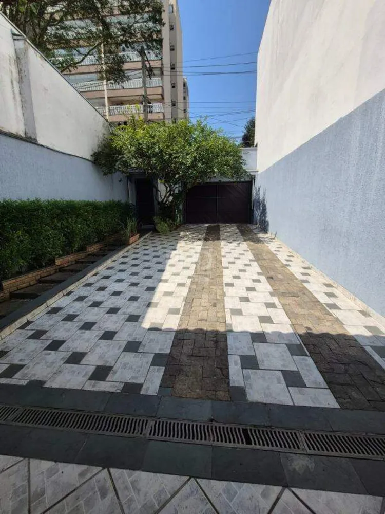 Casa, 3 quartos, 234 m² - Foto 1