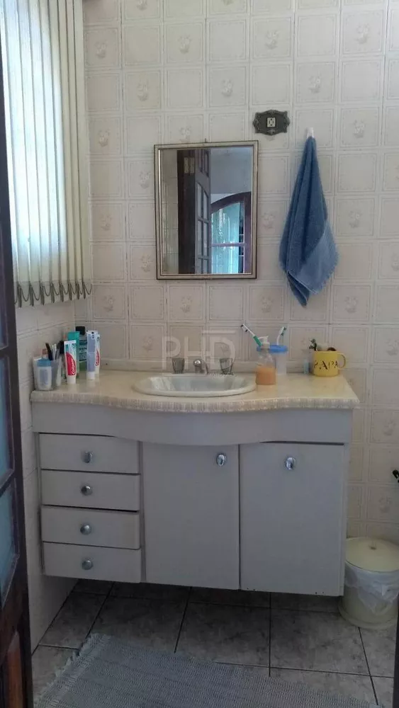 Sobrado, 3 quartos, 222 m² - Foto 1