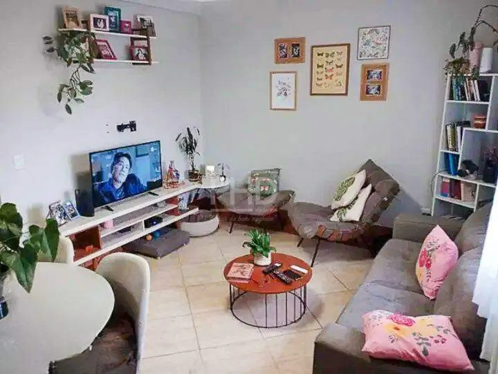 Casa, 2 quartos, 67 m² - Foto 1
