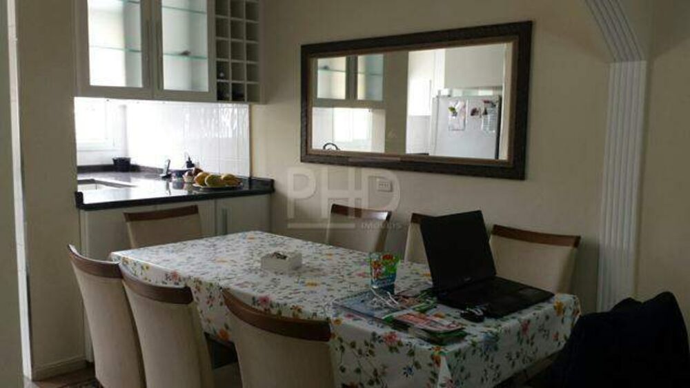 Sobrado, 3 quartos, 197 m² - Foto 1