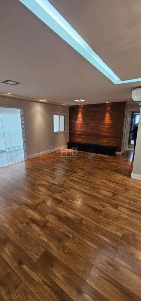 Apartamento, 3 quartos, 147 m² - Foto 1