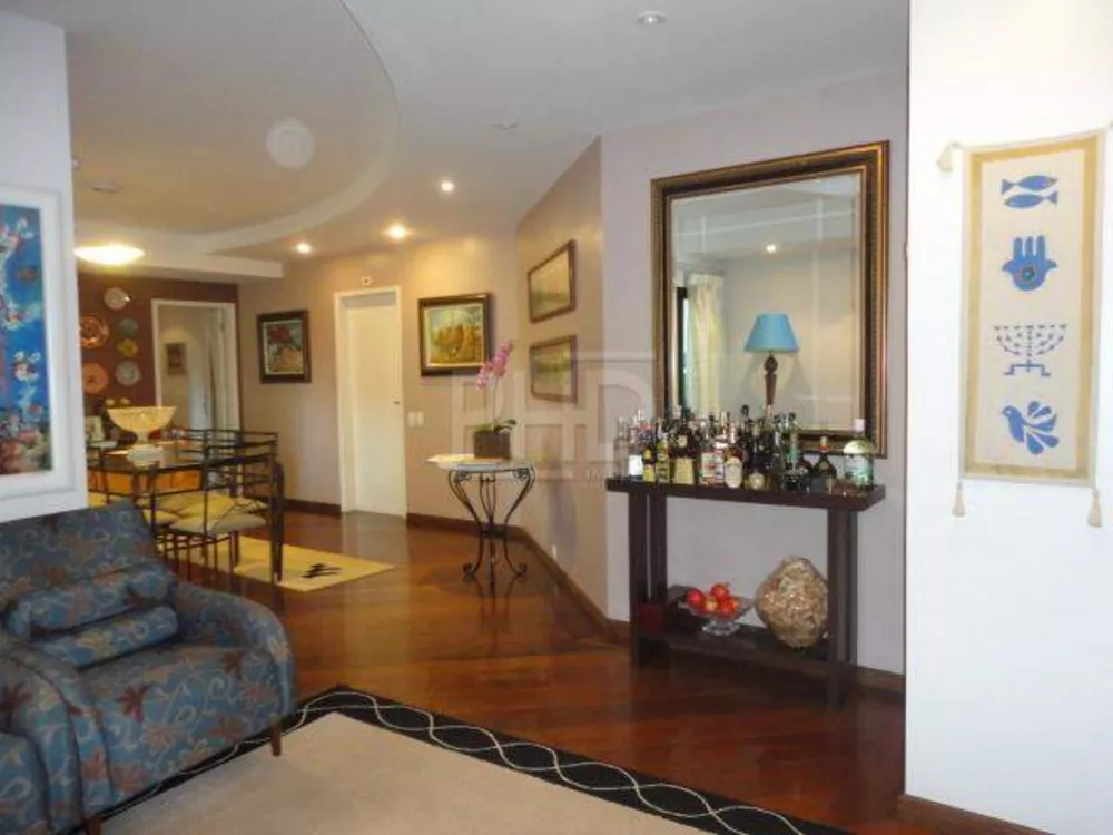 Apartamento, 3 quartos, 150 m² - Foto 1
