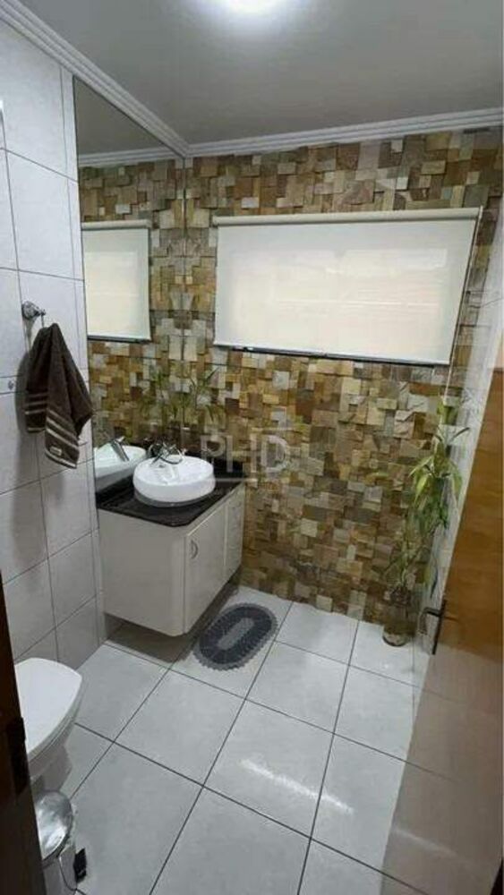 Sobrado à venda com 3 quartos, 366m² - Foto 2
