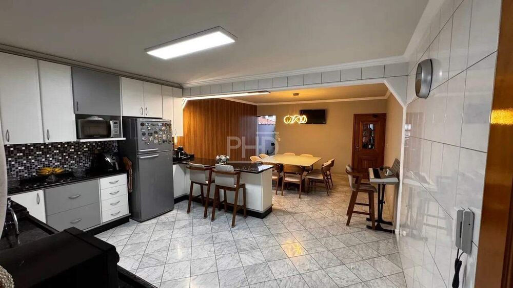 Sobrado à venda com 3 quartos, 366m² - Foto 3