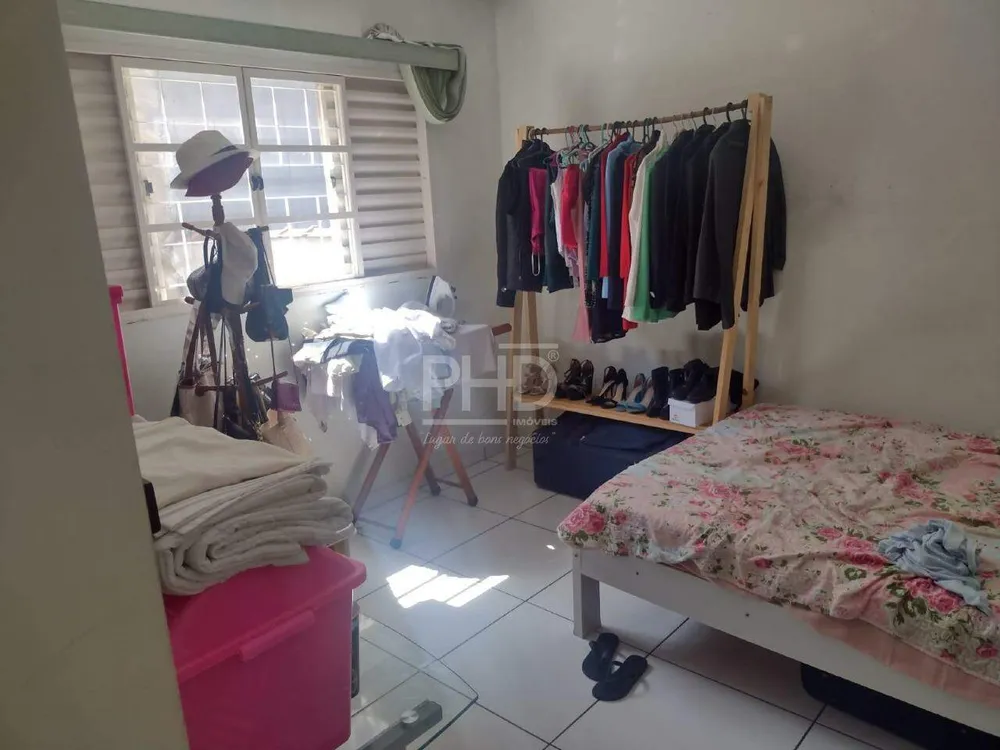 Sobrado, 3 quartos, 220 m² - Foto 2