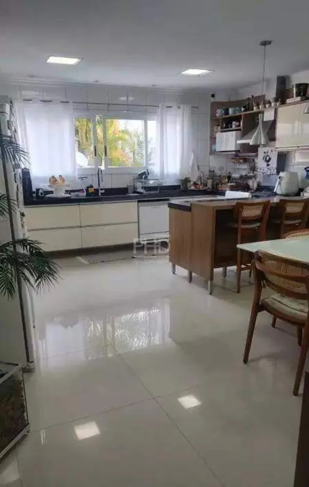 Casa, 4 quartos, 269 m² - Foto 1