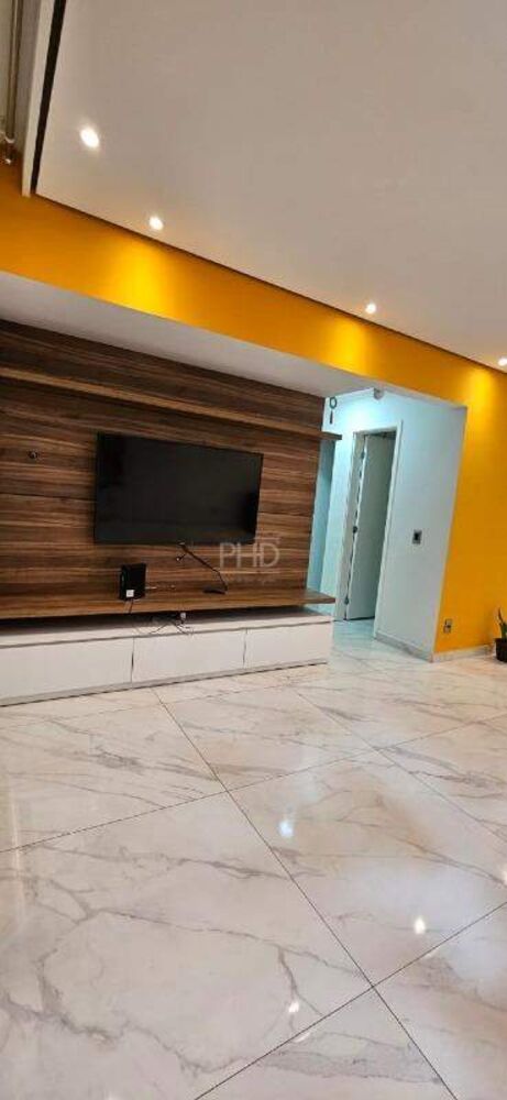 Apartamento à venda com 3 quartos, 126m² - Foto 1