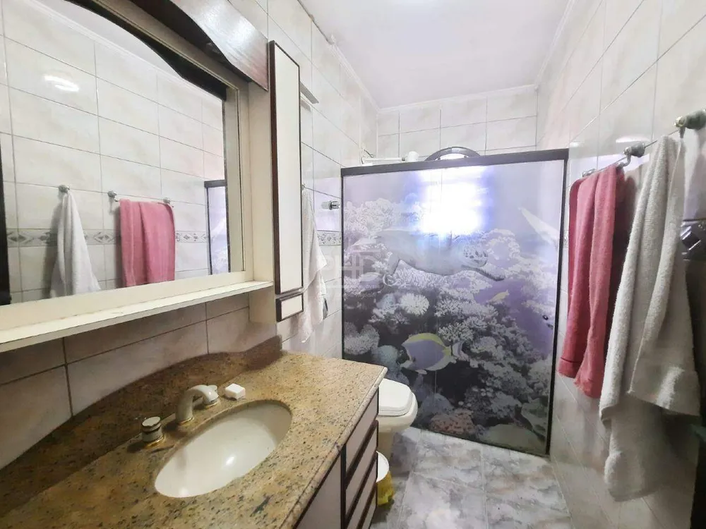 Casa, 3 quartos, 242 m² - Foto 7