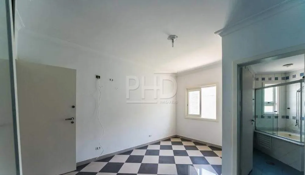 Sobrado, 6 quartos, 490 m² - Foto 4
